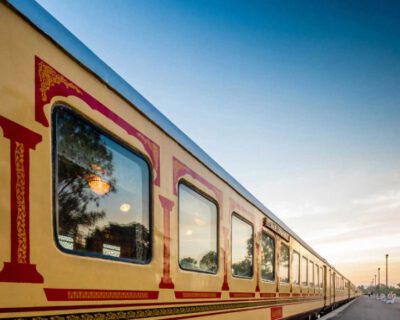 Palace-on-wheels-train