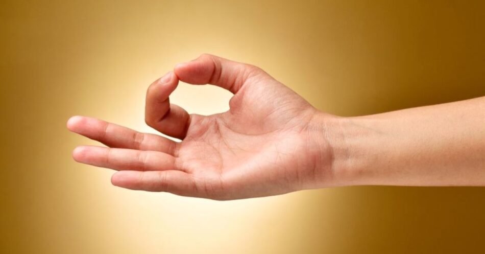 How to do Agni Mudra