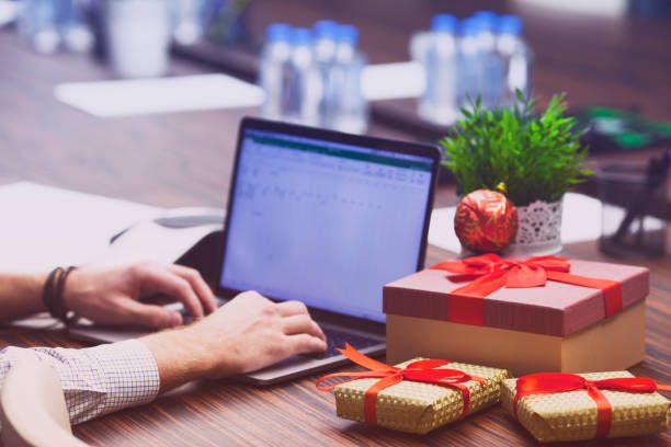 Surprise Clients with Unique Corporate Gifts Collections