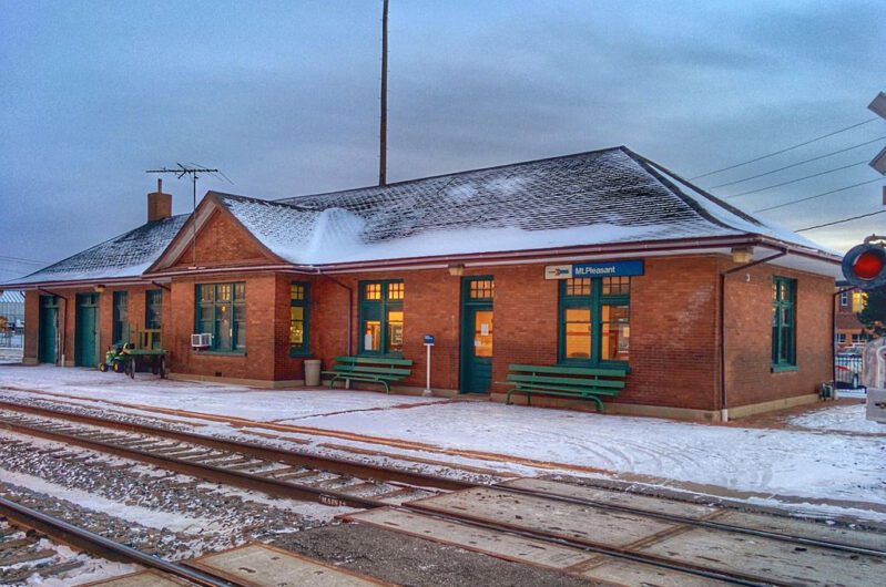 Rail Journeys Through the Heartland: Discovering All the Amtrak Statio