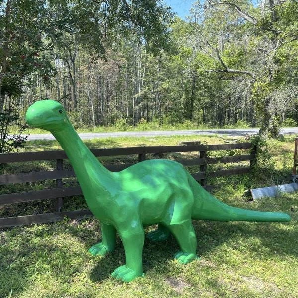 Handcrafted Dinosaur Statues – Step Back in Time | The Kings Bay