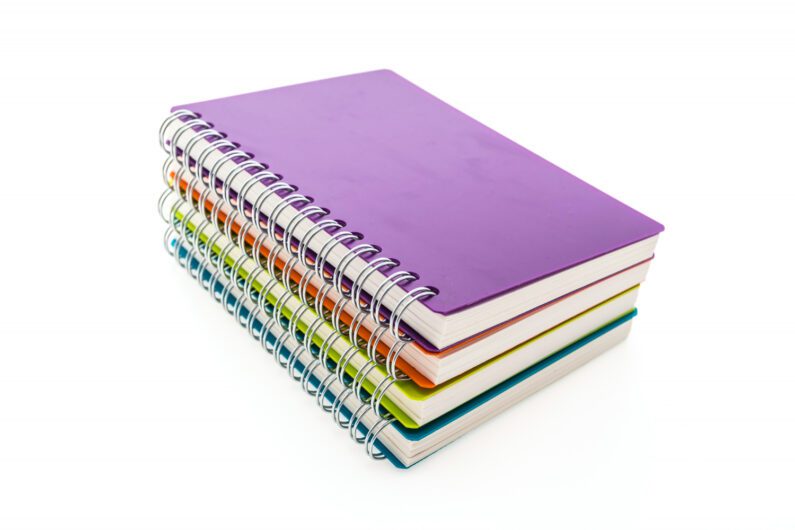 Hardcover Bindung Mainz – Edle Bindung für Ihre Dissertation bei PYEB