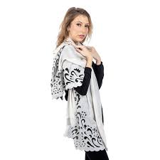 White-pashmina