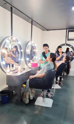 Makeup academy in Jaipur