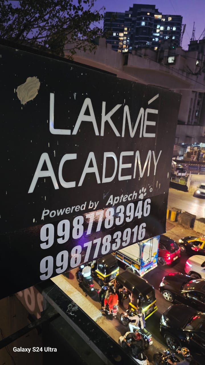 Nail Course in Bandra | Lakme Academy Powered by Aptech