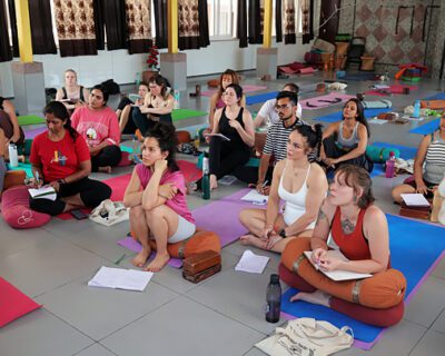 200-hour-yoga-teacher-training-rishikesh