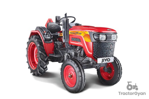 John Deere Tractor – Advanced Farming