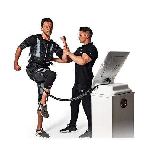 Achieve Stronger and Faster Results with a Personal Fitness Trainer Du