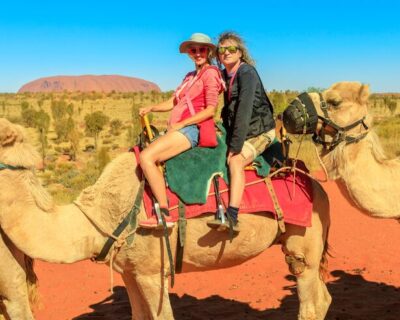 panoramic-view-people-desert-against-sky_1048944-21677709