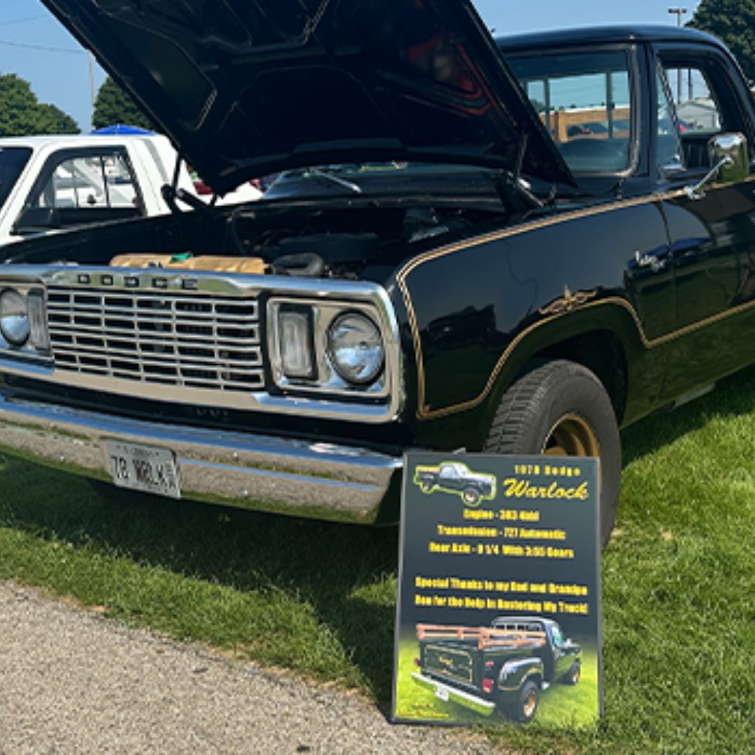 Professional Car Show Boards – Custom Designed for Your Ride