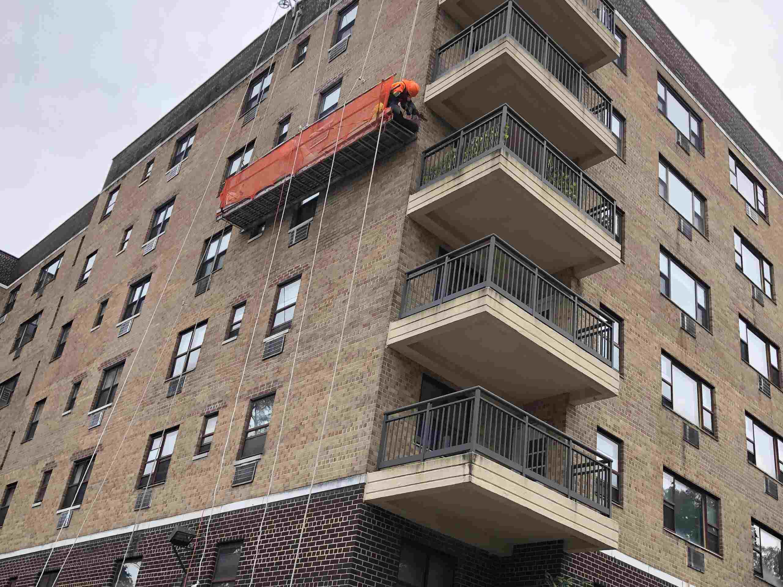 Building Repair Contractor in Queens – Reliable & Affordable Services