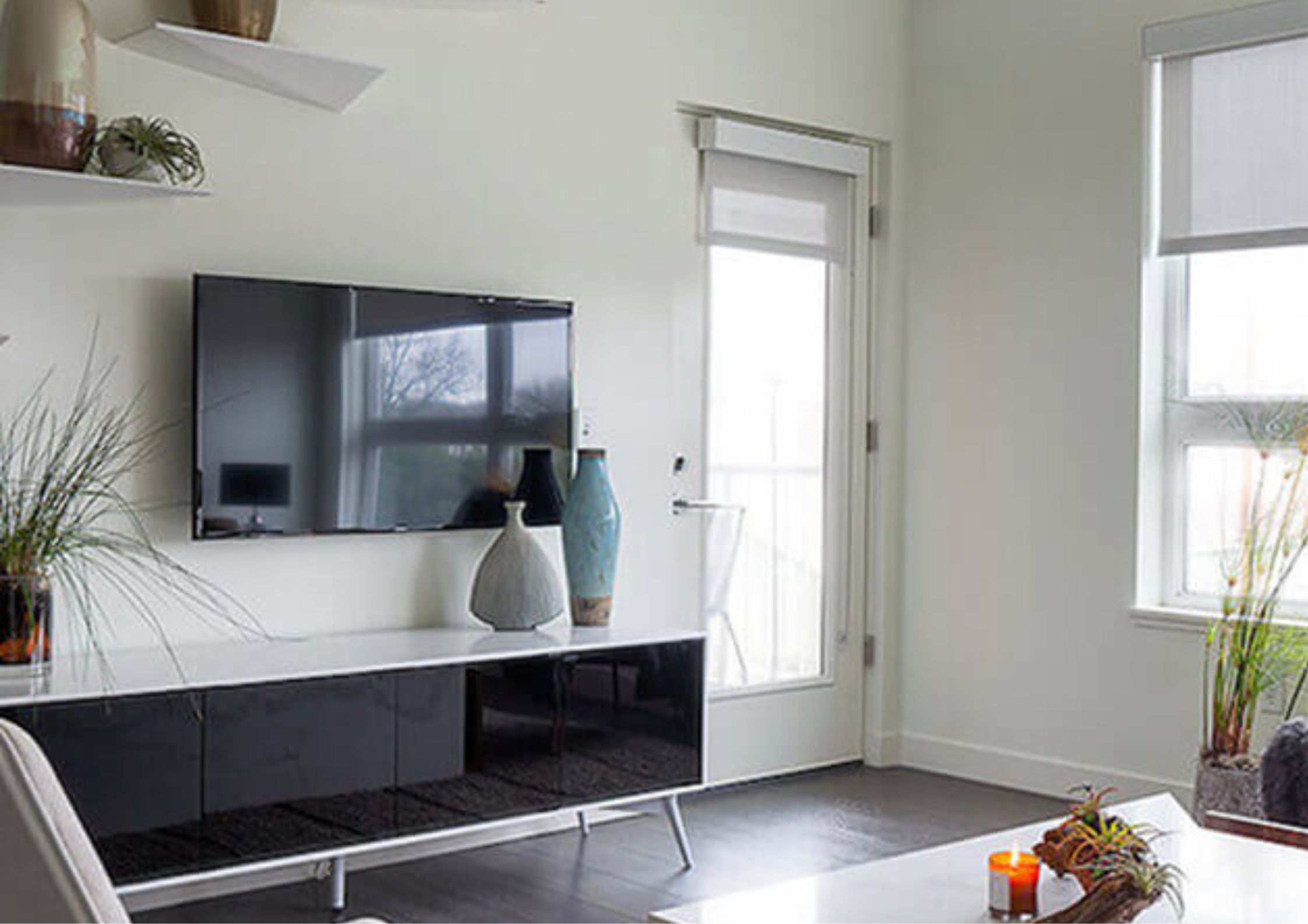 Woodside Village Modern Apartments in Westwood