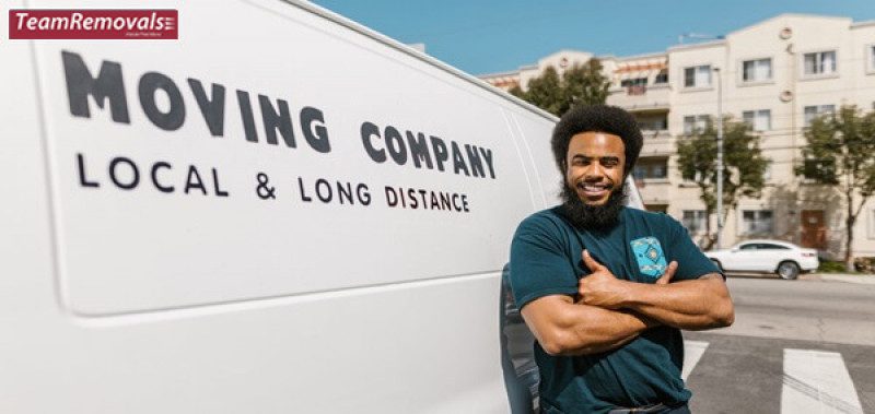 A Man With A Van | Fast & Reliable Small Move Services | Team Removals