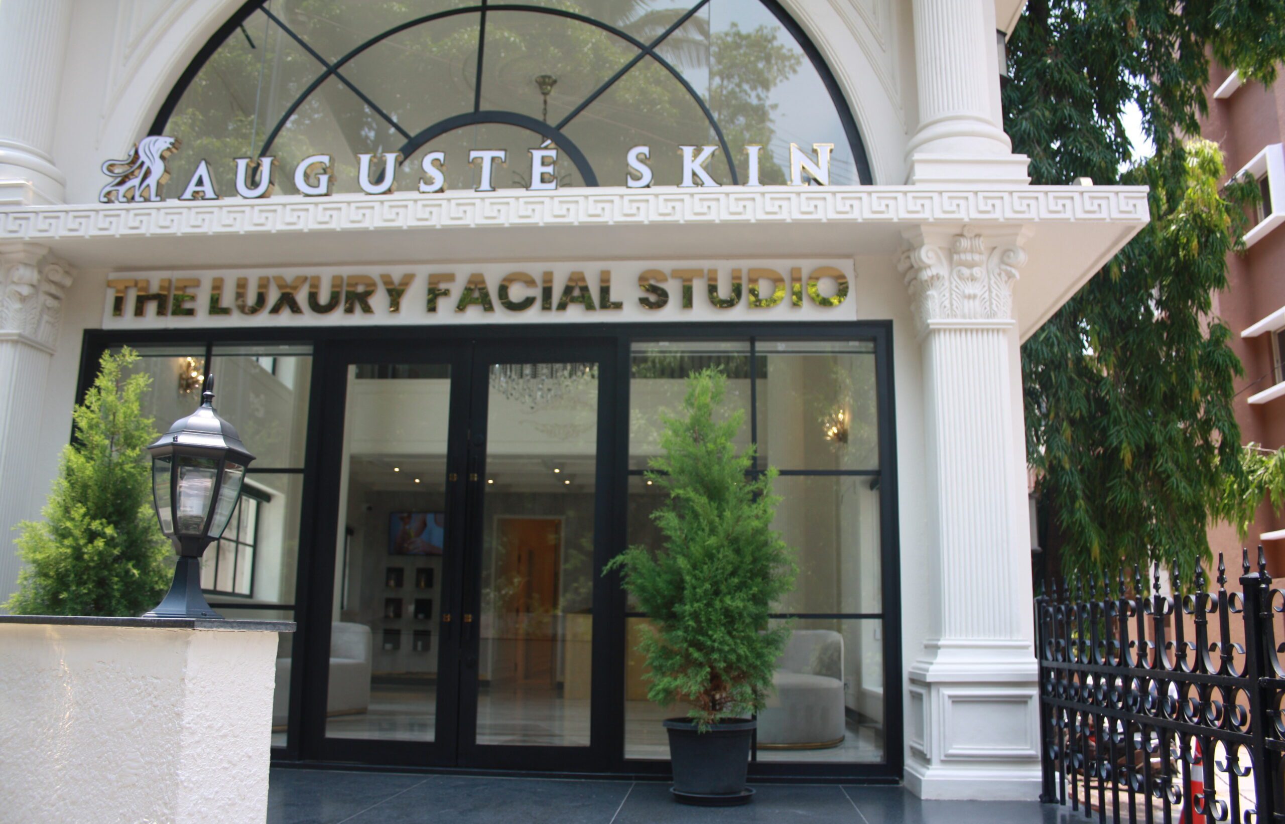 Facials in Bangalore for Glowing Skin | Augusté Skin