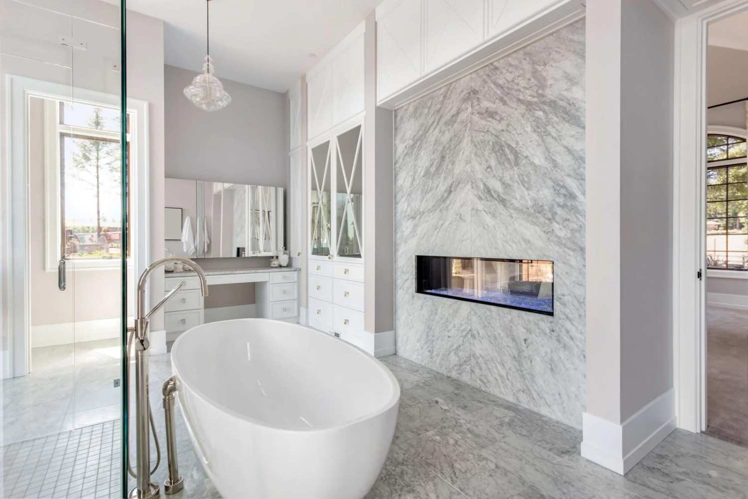 Stylish Bath Remodeling in Orlando – Refresh Your Bathroom Today!