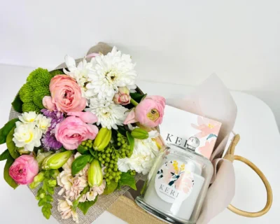 keri-scented-candle-gift-box-the-little-market-bunch-3_550x