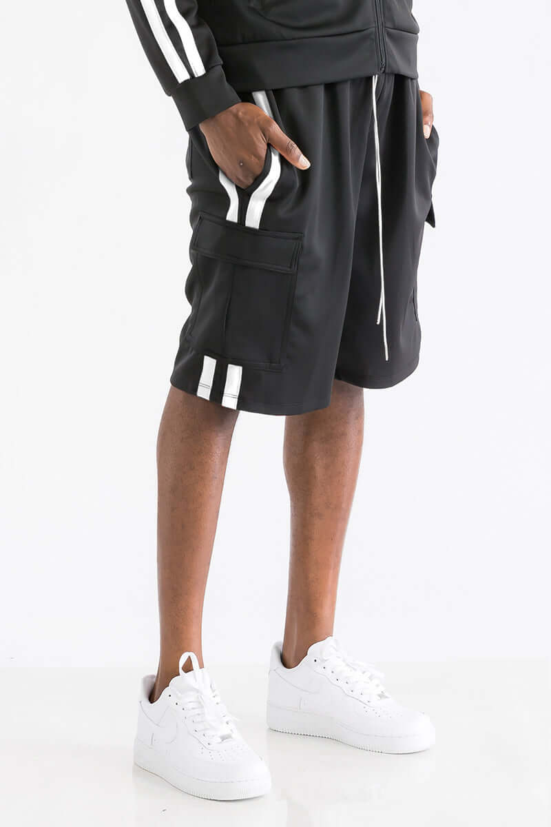 Tired of Short Without Pockets? Find Your Fit at The Hearts Corner Now