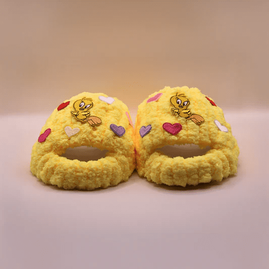 Still Looking for the Perfect Cozy Pick? It’s Live Now!