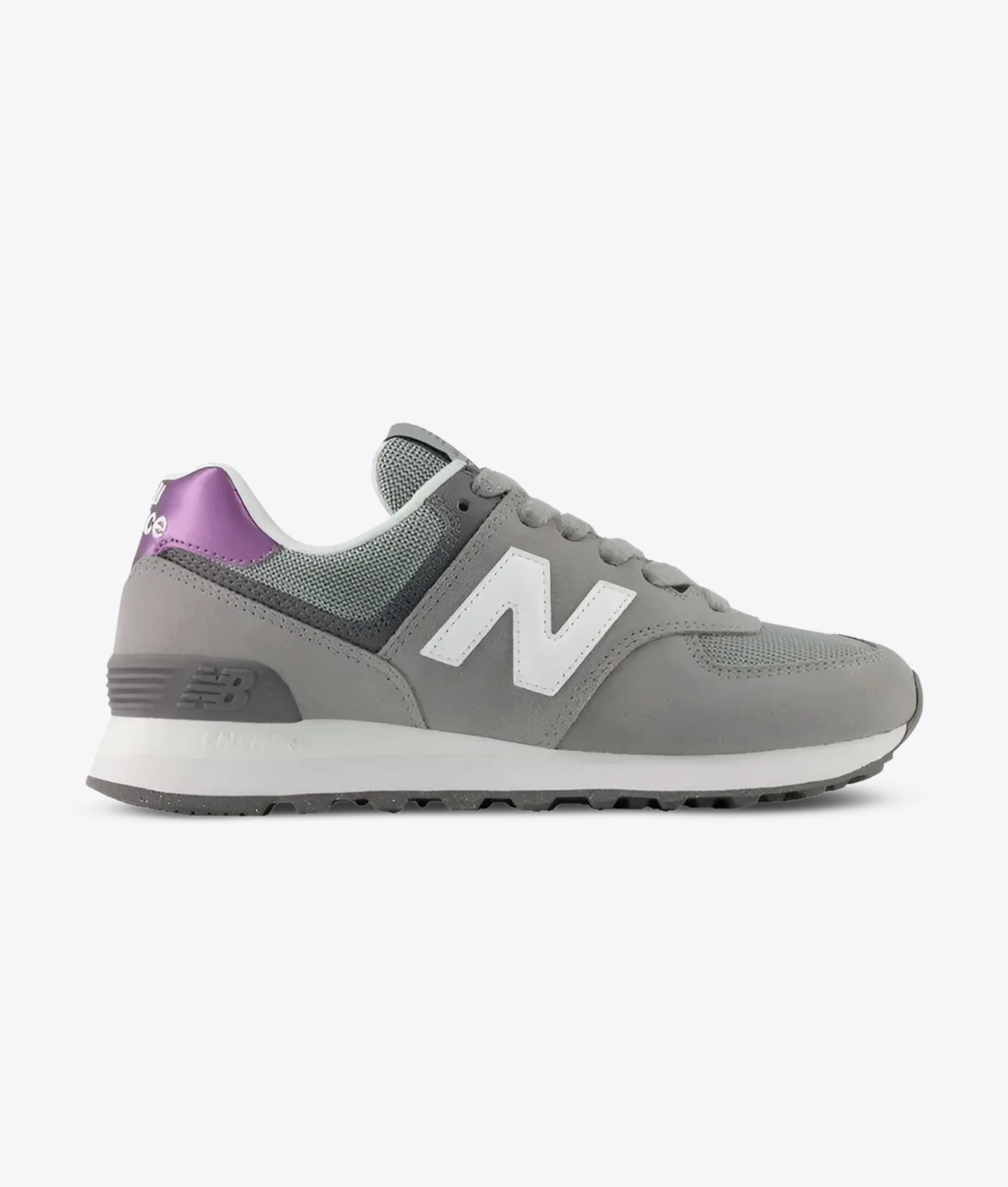 New Balance Sneakers for Women That Blend Comfort and Effortless Style