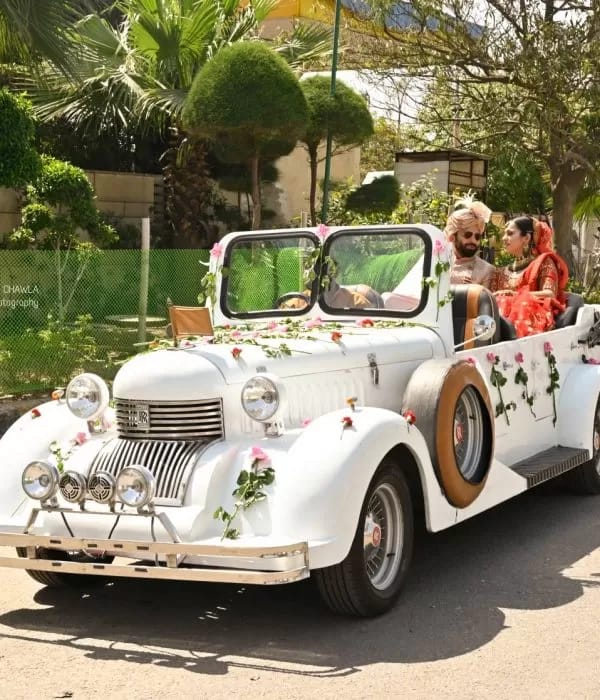 Vintage cars in Dehradun