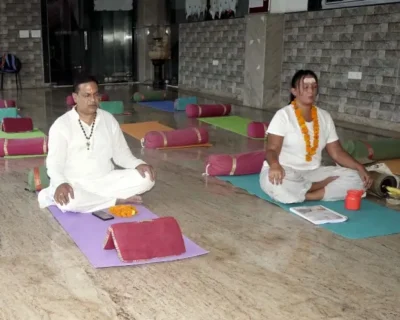 student-during-ayurveda-retreat-in-rishikesh