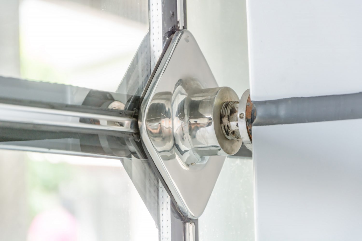 SS Hinges | Stainless Steel Door Hinges by CROWN