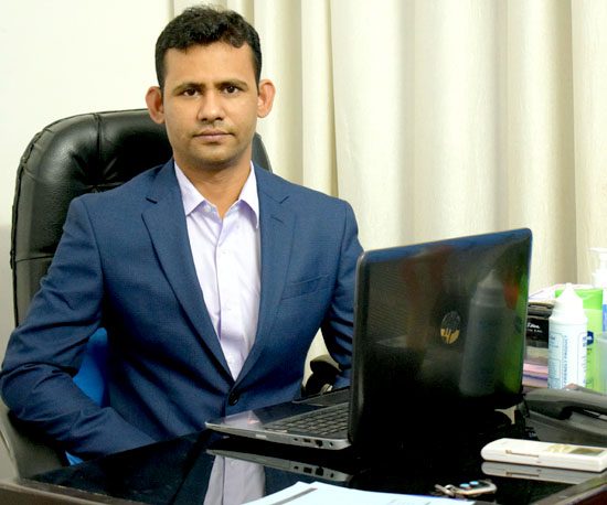 Physiotherapist in Dwarka – Dr Gholam Sarwar Senior Physiotherapist