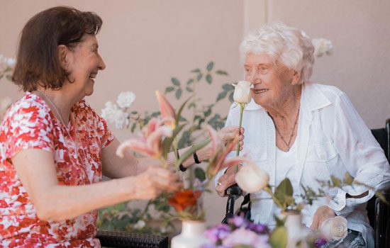 A Complete Guide to Choosing Comfortable Memory Care Suites for Senior