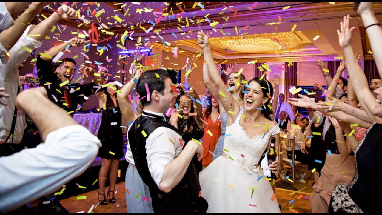 Memorable Business Gatherings With Entertainment for Corporate Events